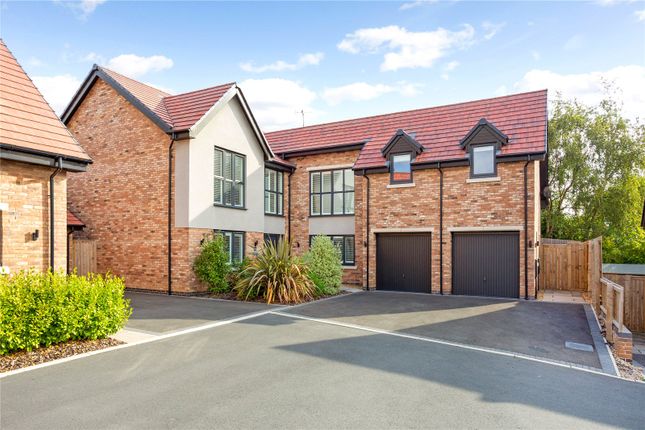 Detached house for sale in Brodhurst Close, Woodborough, Nottingham