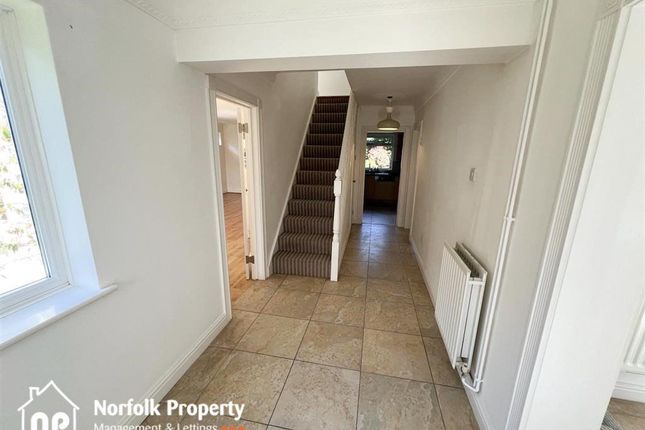 Detached house to rent in South Avenue, Thorpe St. Andrew, Norwich