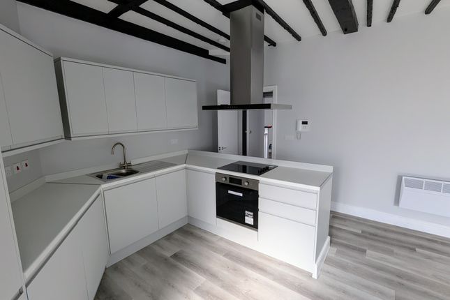 Flat 3 13 , Godalming photo 3