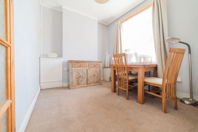 20, Stafford Road, Cardiff photo 3