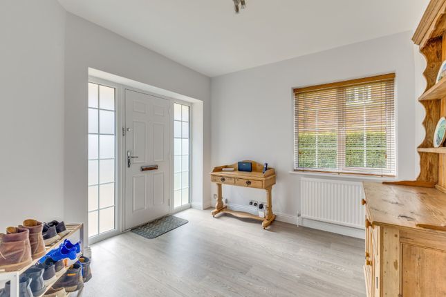 11, Swangleys Lane, Hertfordshire photo 3