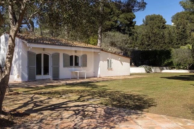 Villa for sale in Vallauris, 06220, France
