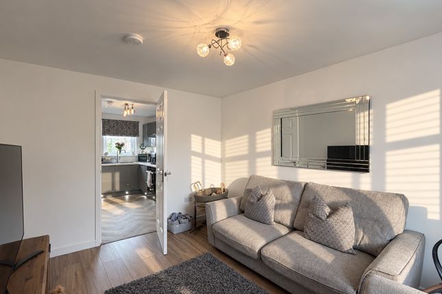 5, Rosslyn Court, Kirkcaldy photo 2