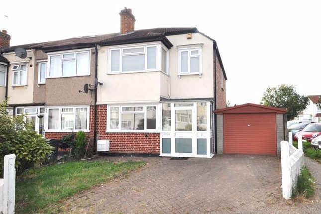 End terrace house to rent in Tadworth Avenue, New Malden