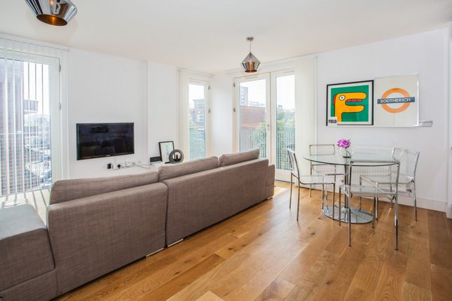 Thumbnail Flat to rent in Hutley Wharf, Branch Place, De Beauvoir