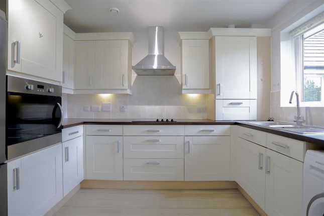 Apartment 16, Woodcock House, Larmenier Retirement Village, Blackburn photo 2