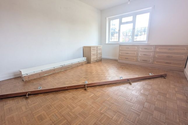 15, Ashurst Drive, Worthing photo 5