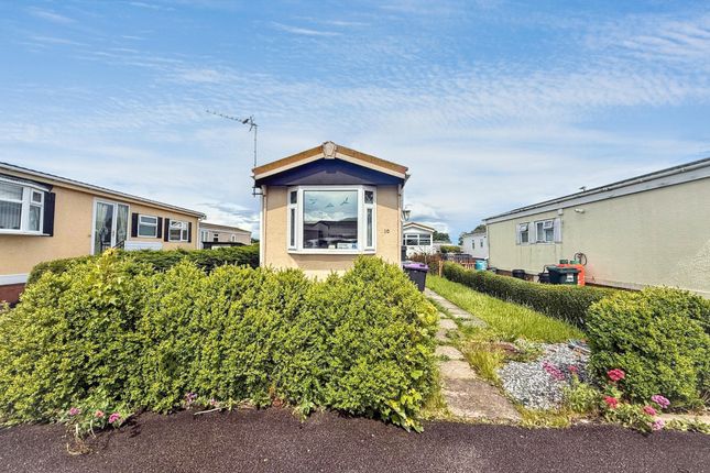 10 South Avenue, Whitehaven Park, Skegness photo 2