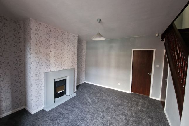 79, Stoneleigh Street, Oldham photo 4