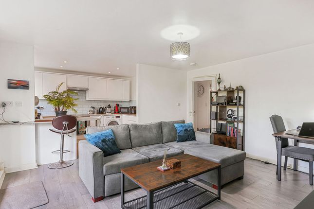 1 The Chantry, 18, Maderia Road, Bournemouth photo 3