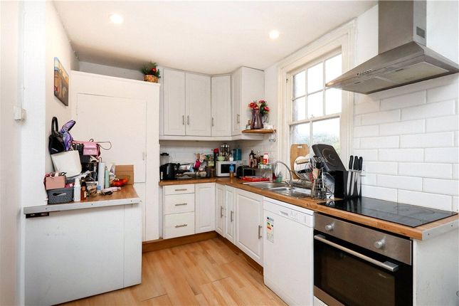 Flat 3, 4, The Drive, London photo 3