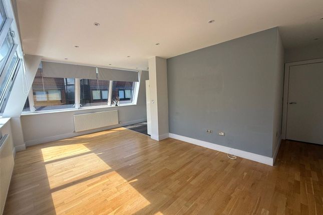 14 Hayley House,, London Road, Berkshire photo 2