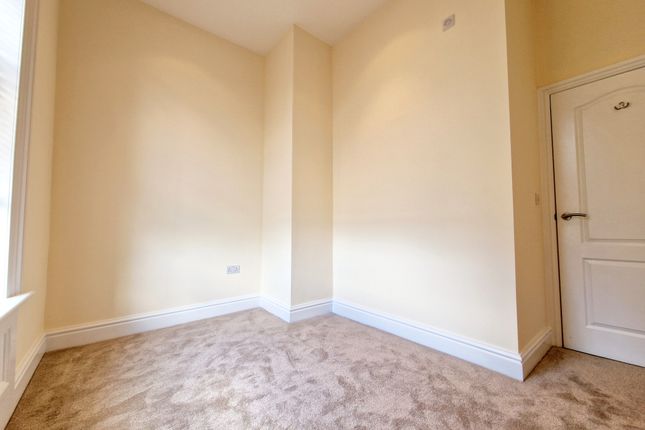 74c, West Cliff, Preston City Centre photo 4