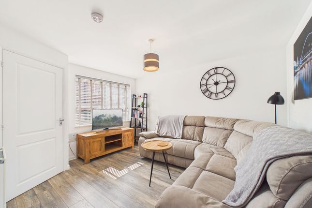 62 Addison View, Blaydon-On-Tyne photo 3