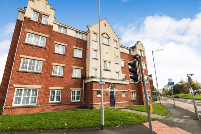 Flat for sale in Hyde Road, Manchester