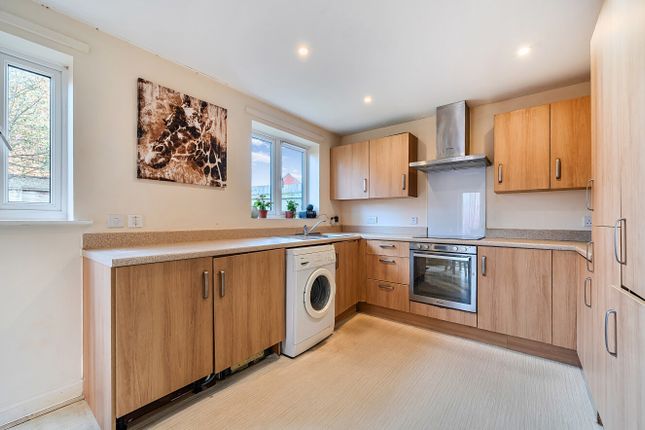 SNG RESALE SO, 24, Summer Meadow, Exeter photo 2