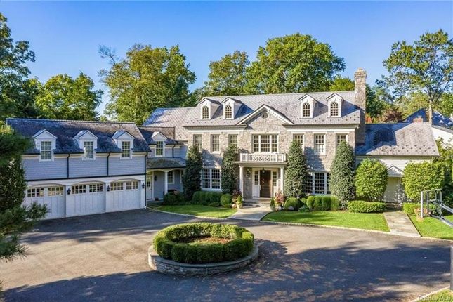 Thumbnail Property for sale in 17 Meadow West Avenue, Bronxville, New York, United States Of America