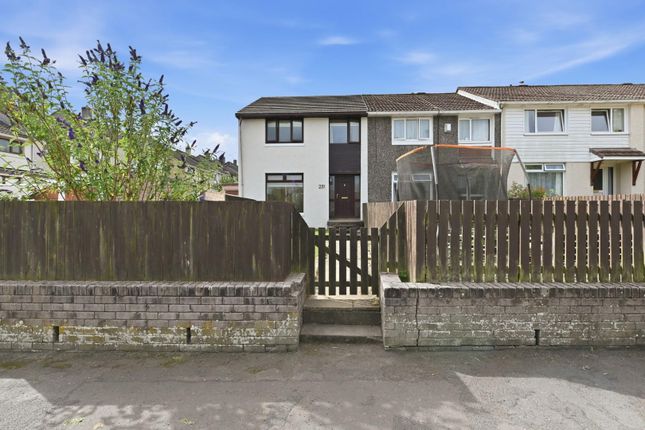 231, Muirfield Drive, Glenrothes photo 2