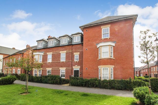 Thumbnail Flat for sale in King Alfred Way, Bedford