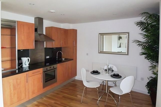 111 Gateway West,, East Street, UK photo 2
