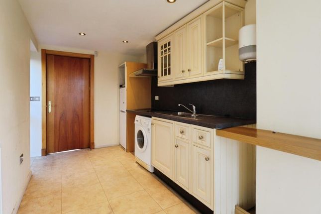 17, Castle Rise, Cardiff photo 4