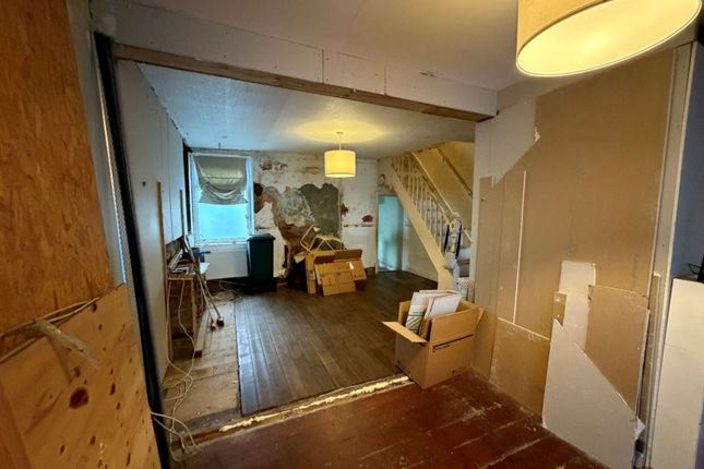 25, Waun Goch Terrace, Bridgend photo 4