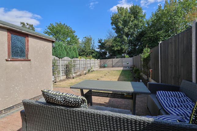 12, Forest Road, Hinckley photo 4