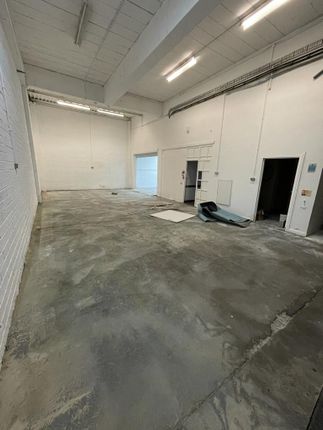 Thumbnail Warehouse to let in Cherrywell House, Tamian Way, Hounslow
