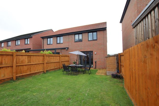 27, Fortibus Road, Exeter photo 4
