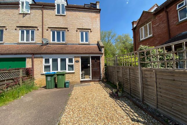 Thumbnail Semi-detached house to rent in Fishers Field, Buckingham
