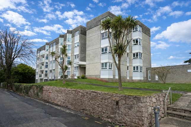 Studio studio on 34 Waldon Point, St. Lukes Road South, Torquay, £75,000