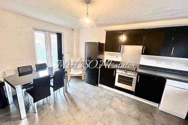 Coldstream Court, Coventry photo 5