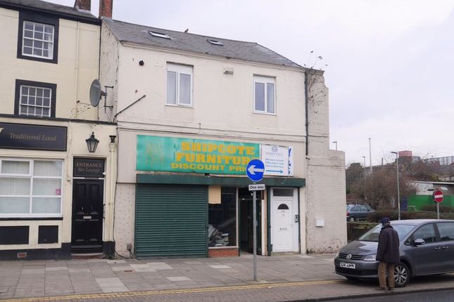 Retail premises to let in High Street, Gateshead