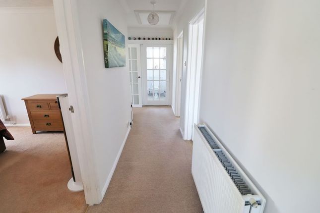 11, Selsey Close, Worthing photo 5