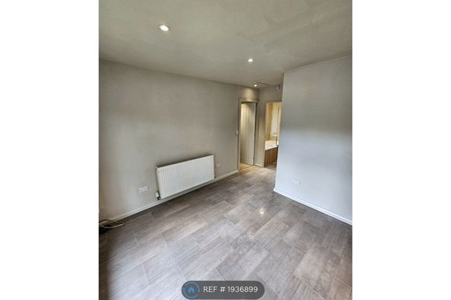 Weaverham Way, Handforth, Wilmslow photo 2