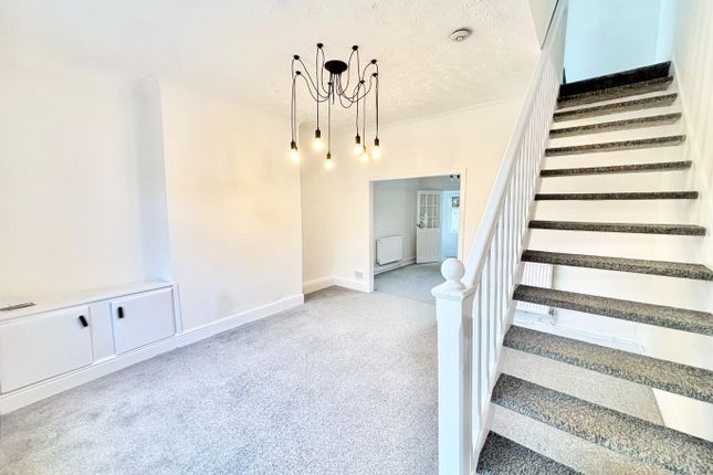 6, Carr Street, Salford photo 3