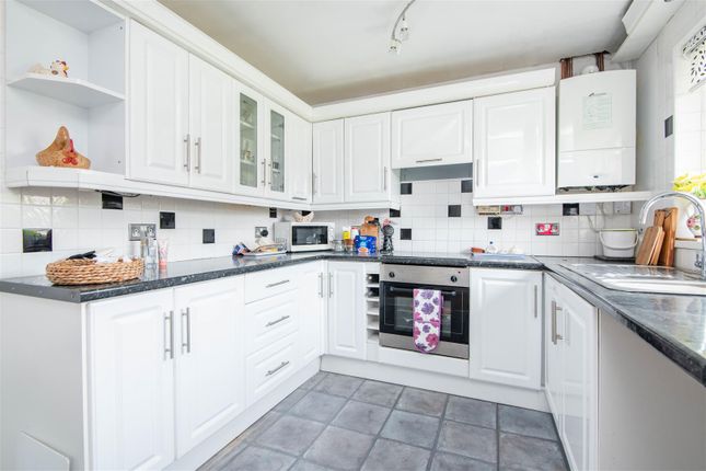 8, Stonebridge Close, Preston photo 2