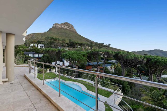 Detached house for sale in Higgovale, Cape Town, South Africa