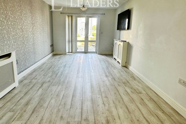 Flat 1, 5, Abbess Way, Hampshire photo 3