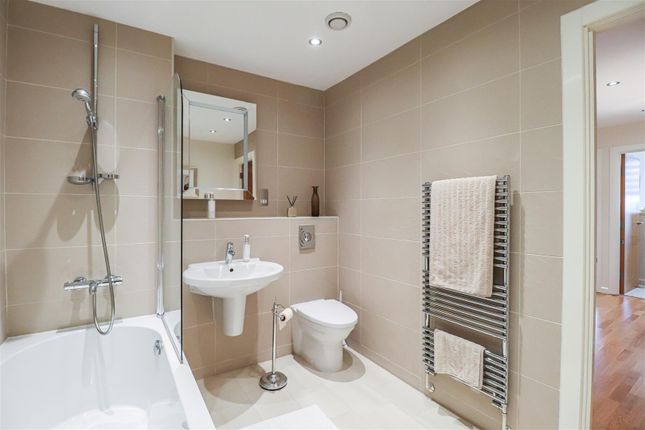 Flat for sale in Grosvenor Road, Birkdale, Southport