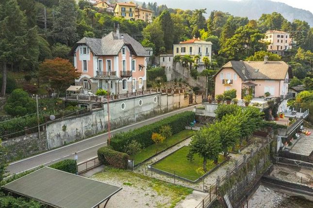 Thumbnail Villa for sale in Baveno, Piemonte, 28831, Italy