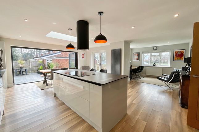 4c Valley Road, Stone photo 2