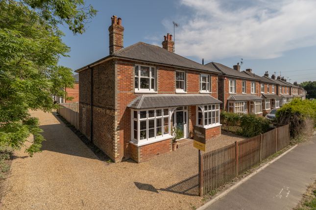 Thumbnail Detached house for sale in Brighton Road, Horley, Surrey