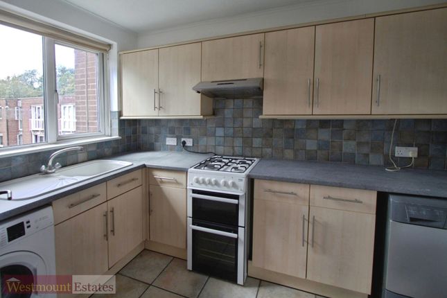 21 Carey Court, Gravel Hill Close, Bexleyheath photo 4