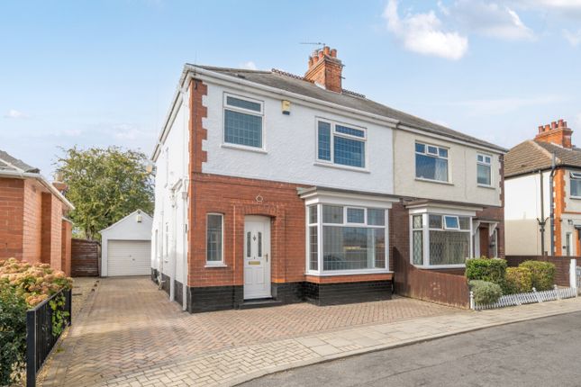 3-bed semi-detached on 5, Dene Road, Grimsby, £125,000