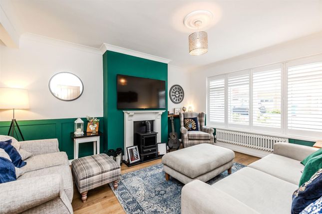 62, Ladywell Way, Newcastle Upon Tyne photo 2