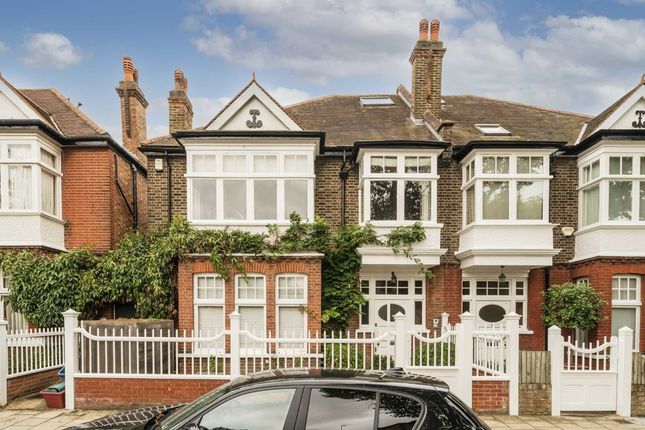 Thumbnail Property to rent in Abinger Road, London