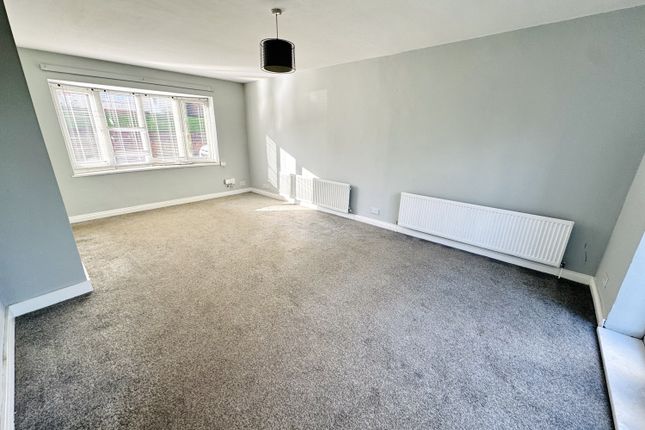 18, Franklyn Road, Peterlee photo 4