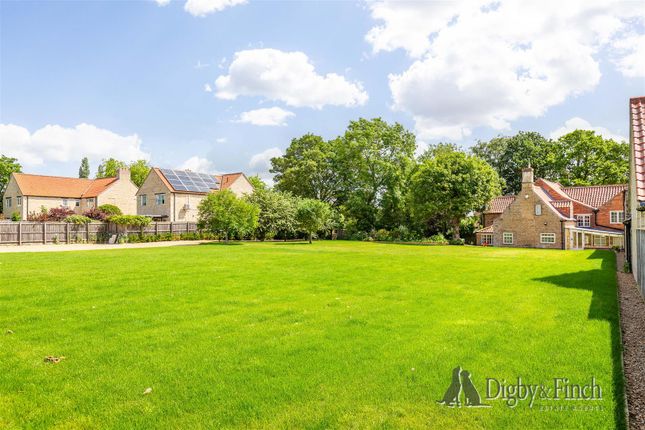 Property for sale in The Grove, Hanthorpe, Bourne