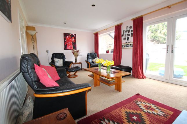 Lounge 2